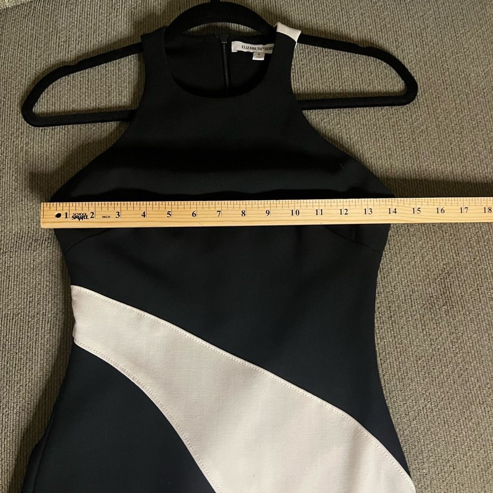 Elizabeth and James Shylen Asymmetrical Midi Dress in Black & White Sz 0 - Picture 11 of 16